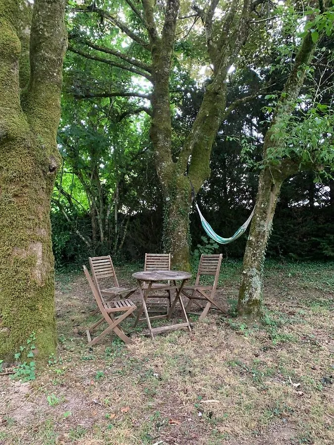 Holiday home La Maison De L'Etang Ploerdut France